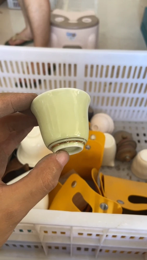 杯摄影的产品有使用过的痕迹有点脏介意勿拍