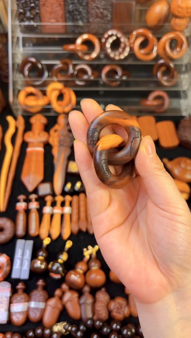 雷桃木刻字乾坤圈2.0