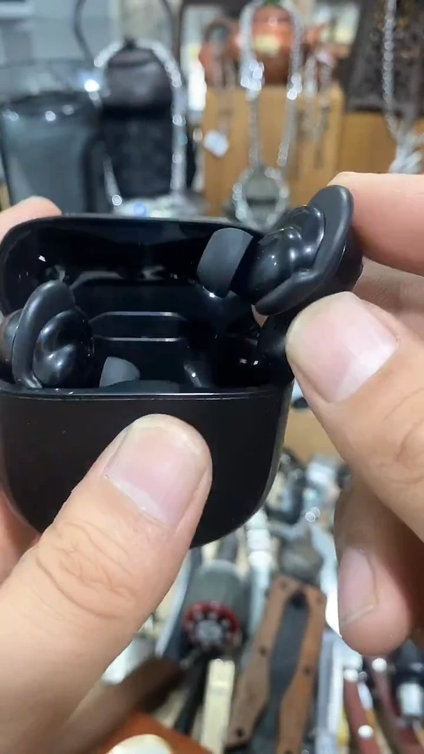 瓷片闪购商品  如图所示