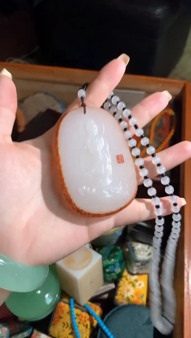 颈饰未镶嵌和田玉（子料）永玉阁精品专属摆件