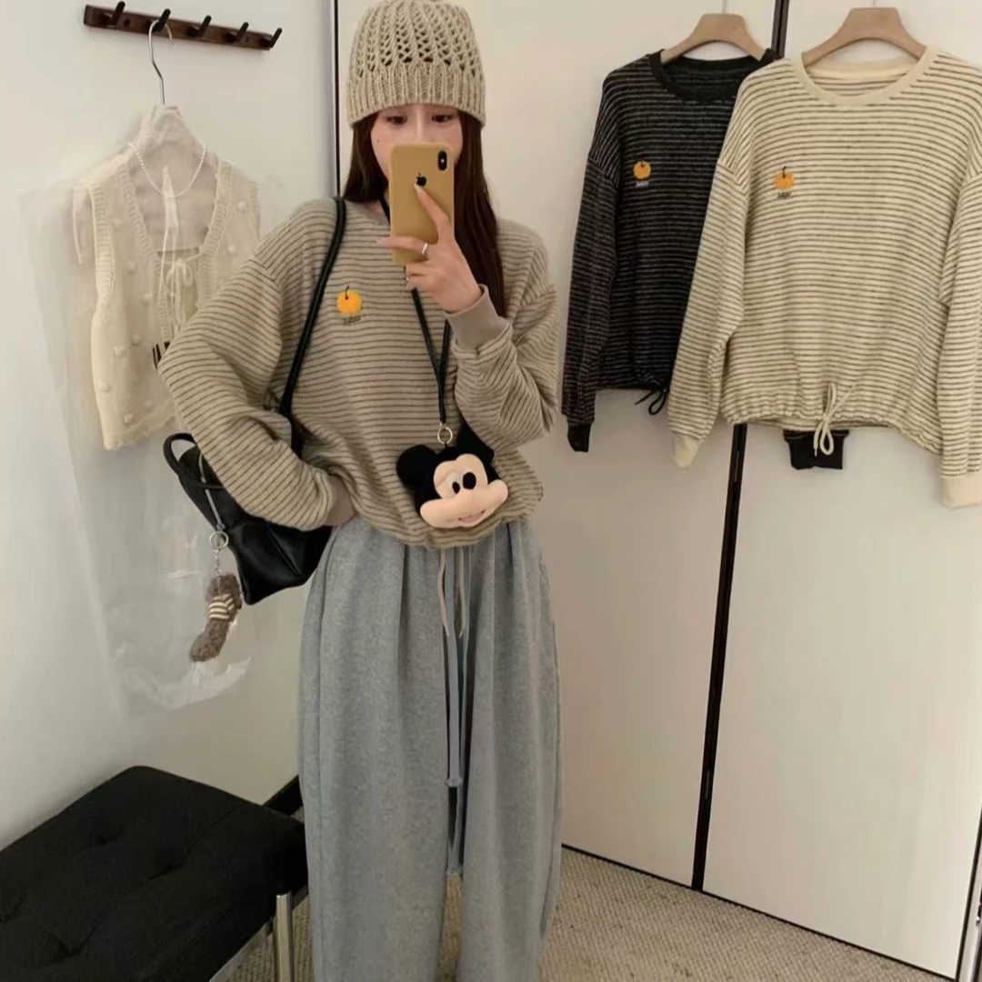 慵懒风条纹长袖圆领毛绒卫衣女秋冬2025新款宽松套头百搭休闲上衣