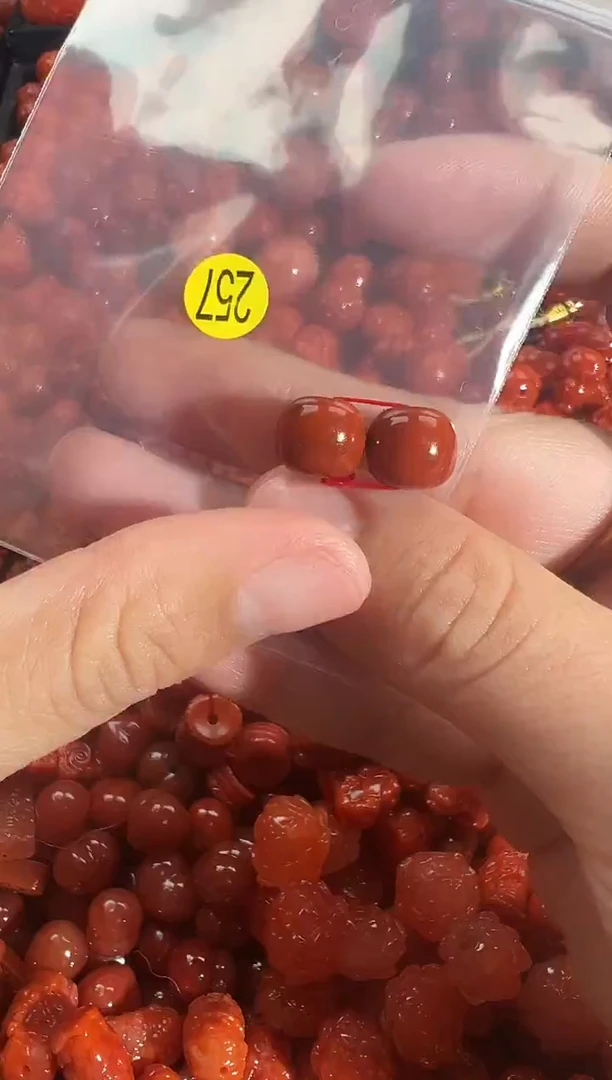 颈饰未镶嵌南红玛瑙11