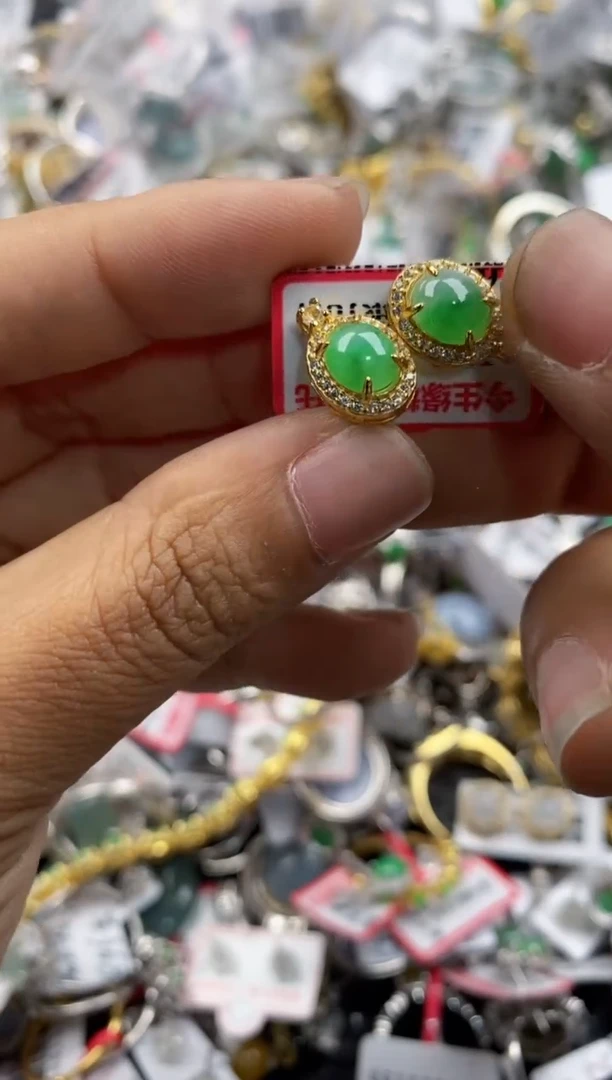 银S925镶嵌戒指翡翠999             9