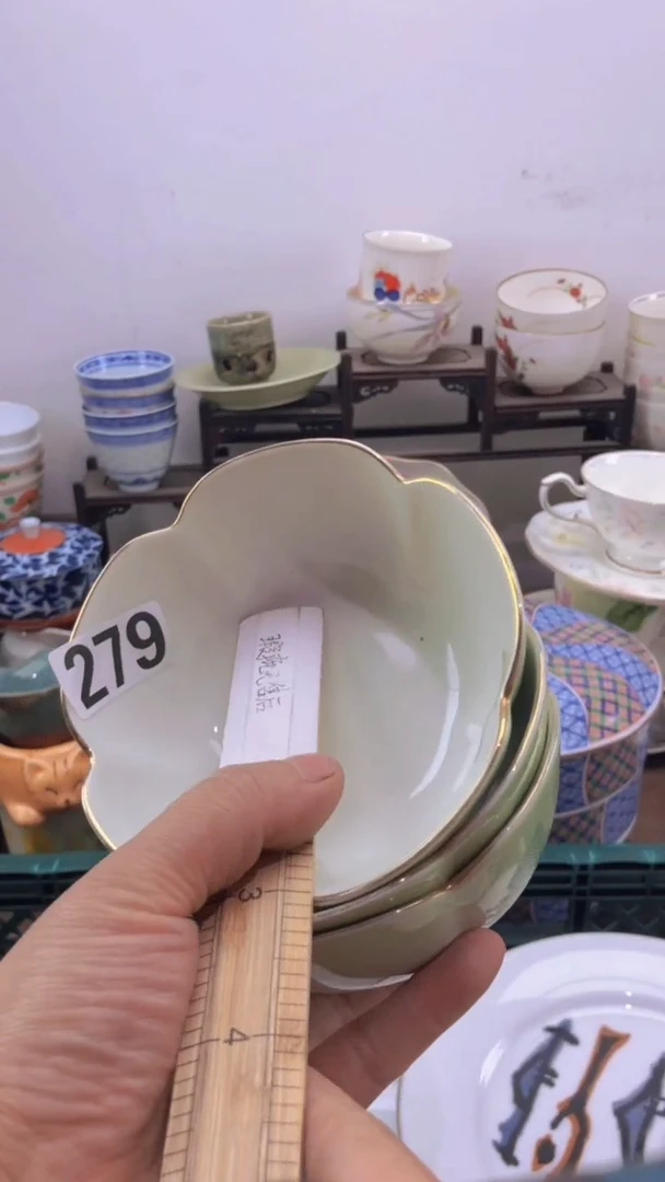 瓷片A龙华精品陶瓷店