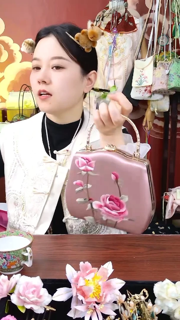 纯铜合金琉璃非遗蓝色包包