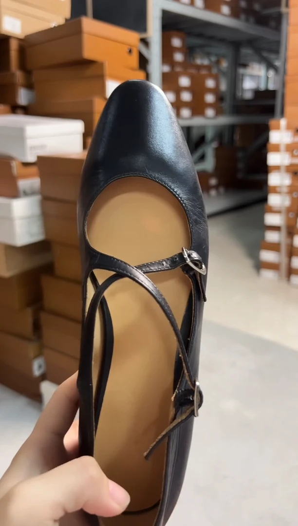 真皮女鞋码数36000