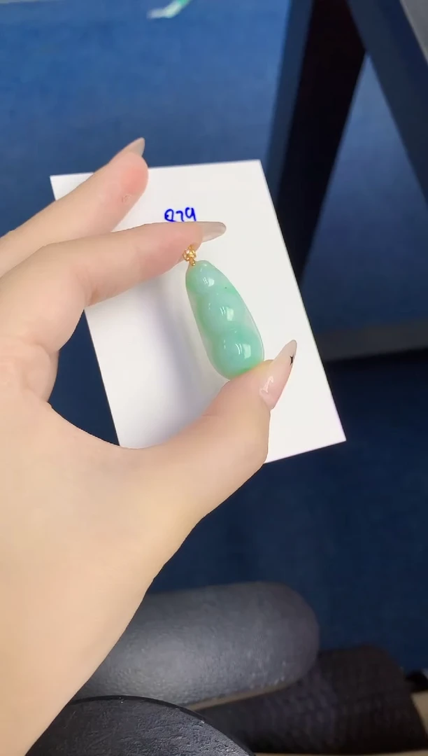 颈饰未镶嵌翡翠缅甸天然翡翠A货