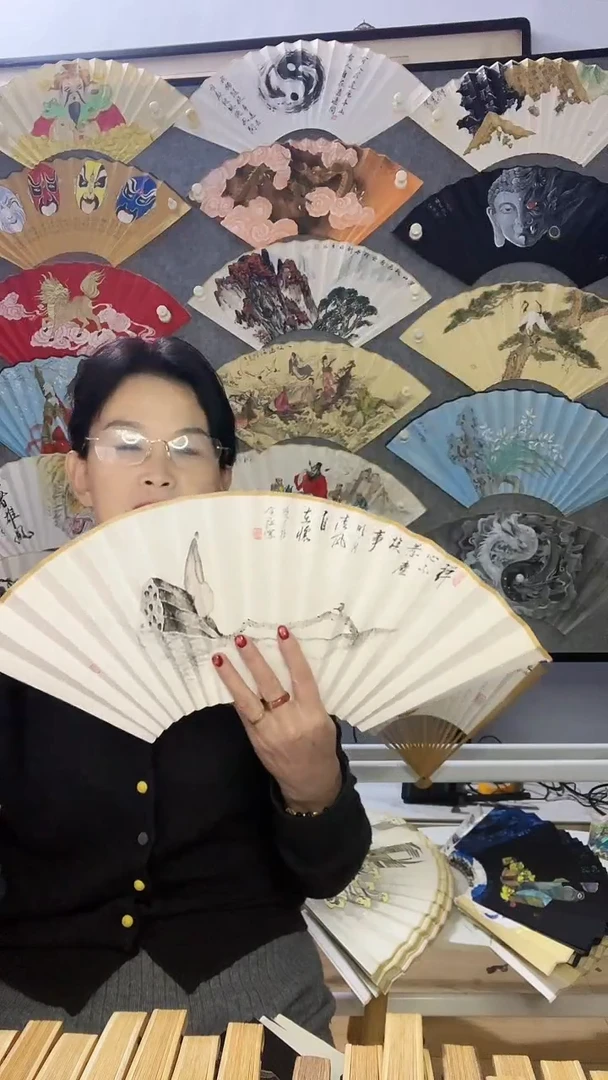 扇子九五寸十八方玉竹折扇