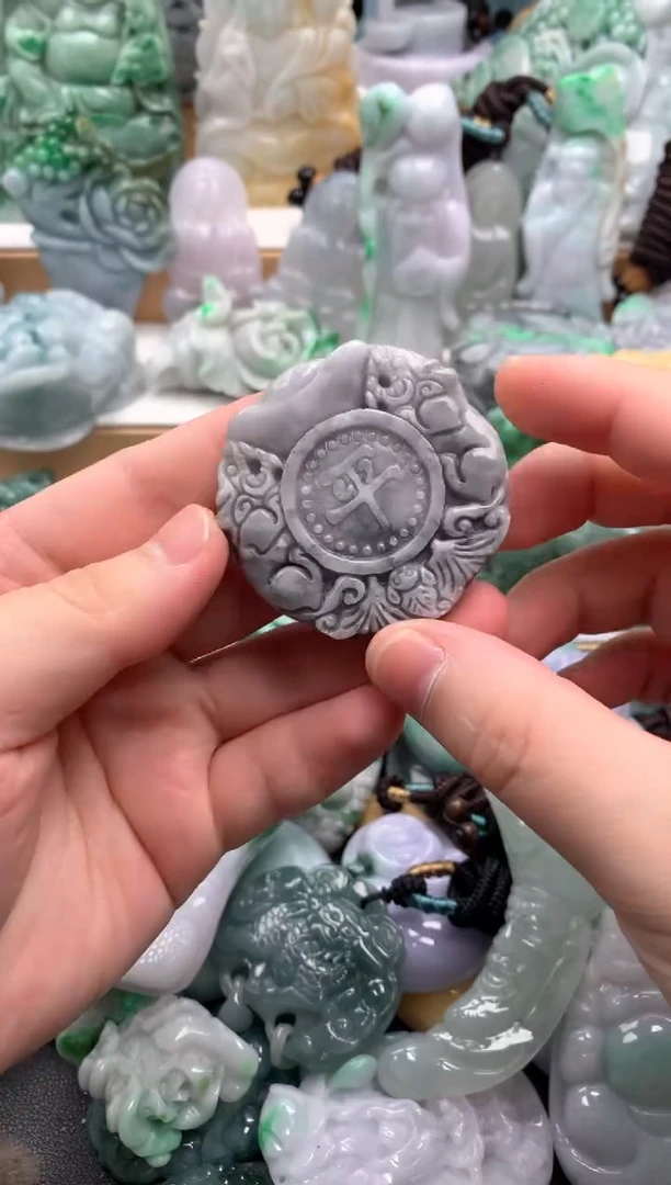 吊坠(不含链)未镶嵌翡翠1