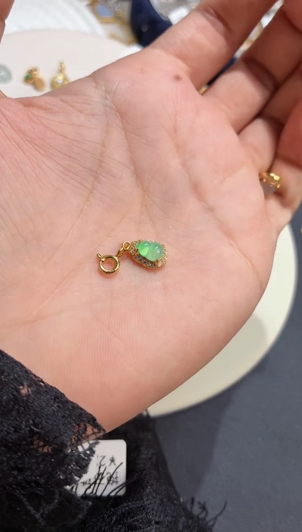 吊坠(不含链)银S925镶嵌翡翠【挽石珠宝】葫芦