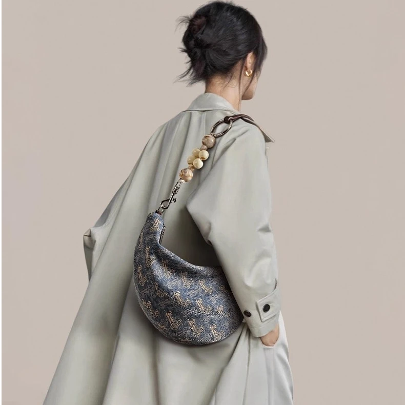 月牙包包女式2025新款饺子包女斜挎包小包包小众小挎包轻奢高级感