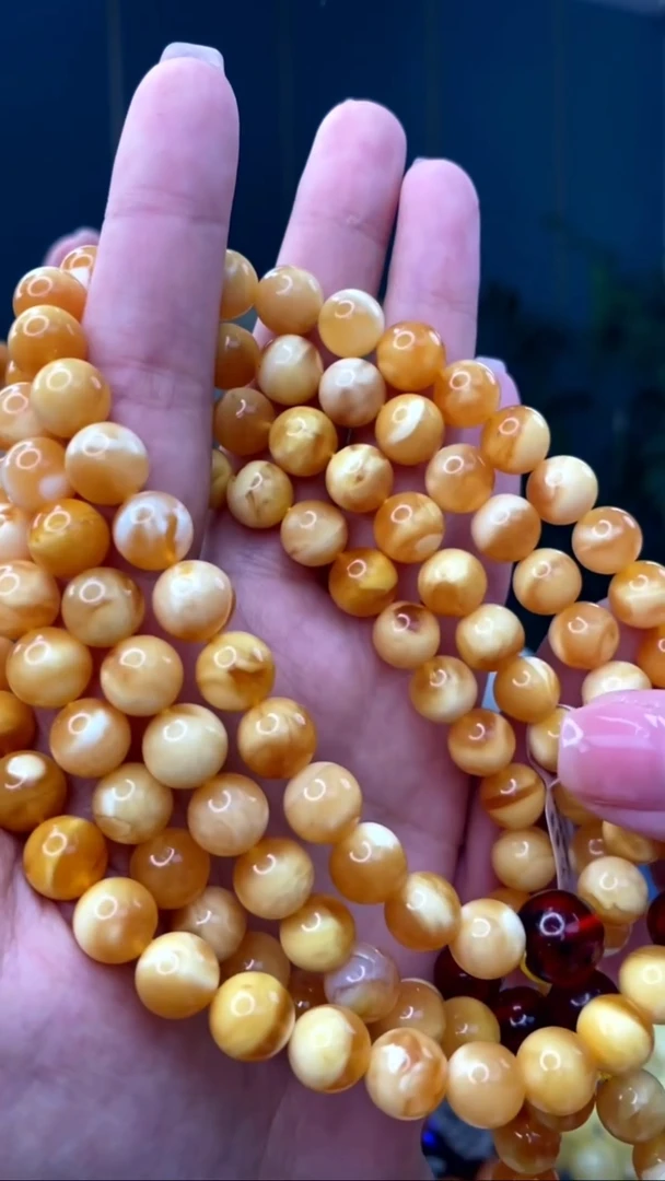 裸石琥珀未镶嵌11/3多样性发其一58