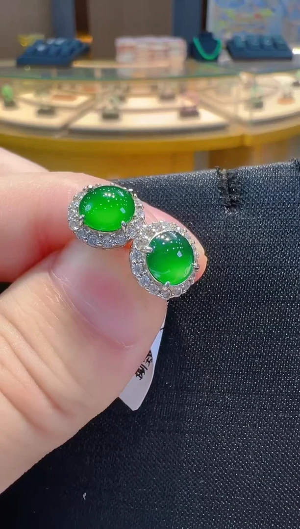 翡翠银S925镶嵌耳钉多样性发其一