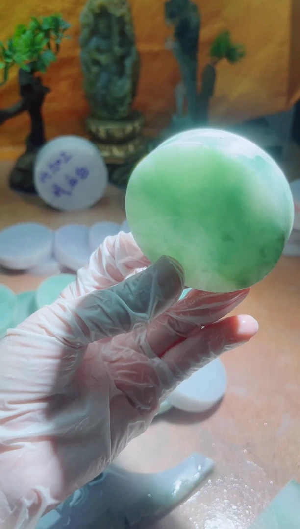 未镶嵌挂件翡翠A货砚曹106