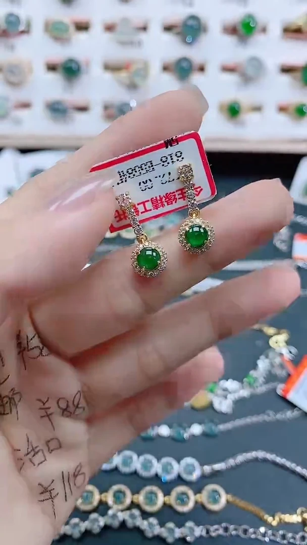 银S925镶嵌翡翠耳饰天然翡翠