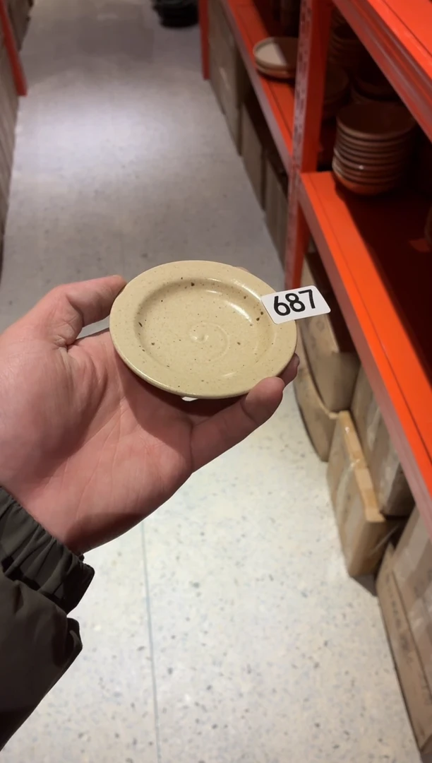 瓷片穿***?687燕麦小碟1个