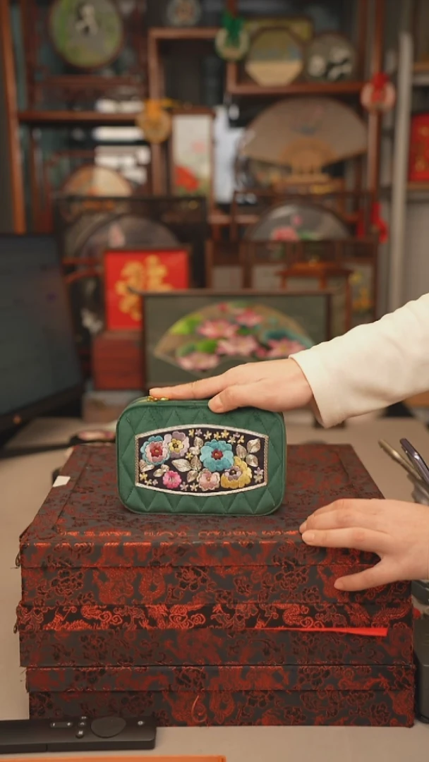 扇子首饰盒 绣花双面非遗