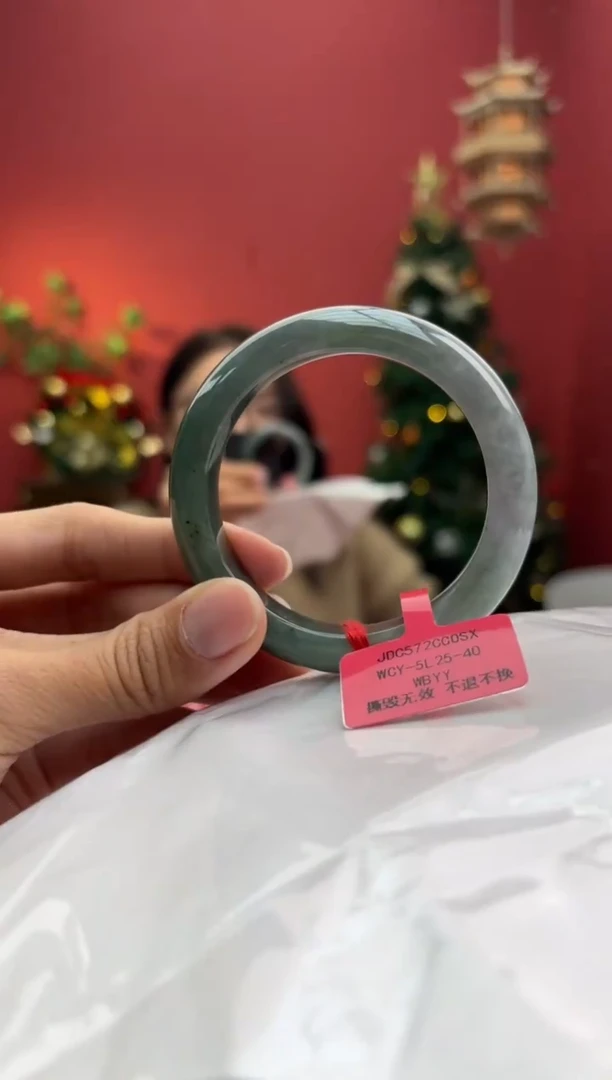 未镶嵌手镯翡翠翡翠手镯4