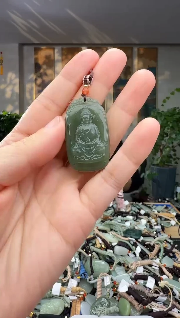未镶嵌和田玉挂件拍一发一