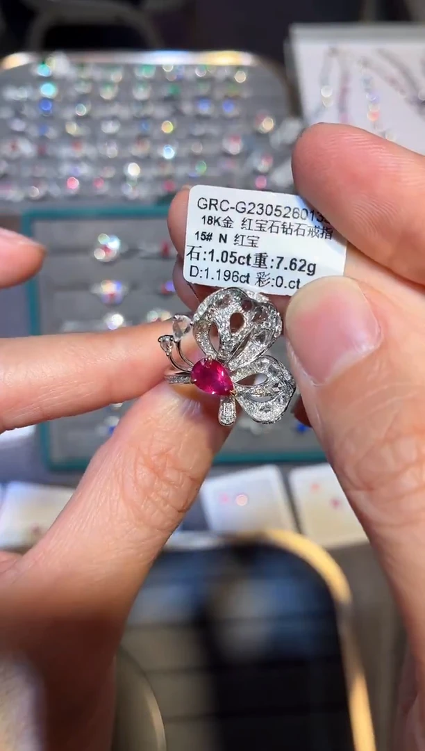18K金镶嵌戒指红宝石【闪购】1.05ct/同步展会价/无烧鸽血红