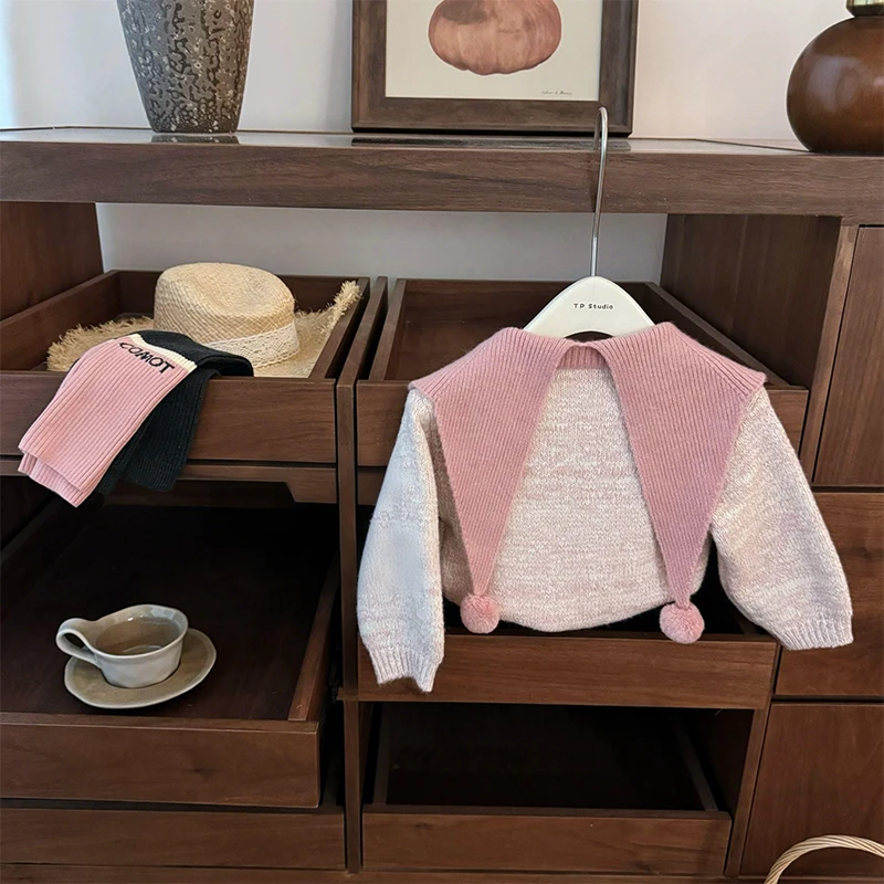 【魔法精灵】女童宝宝秋冬可爱大翻领毛绒球球毛衣开衫针织裤套装