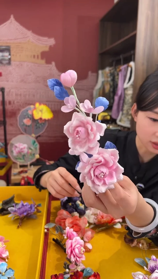 【闪购商品】刺绣非遗绒花（发饰）