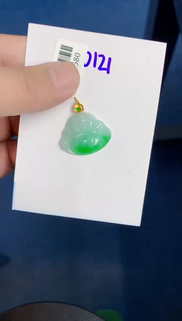 翡翠18K金镶嵌颈饰天然翡翠緬甸A貨