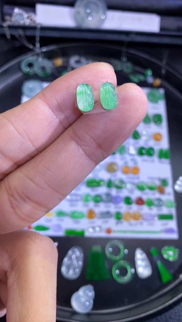 未镶嵌挂件翡翠叶子