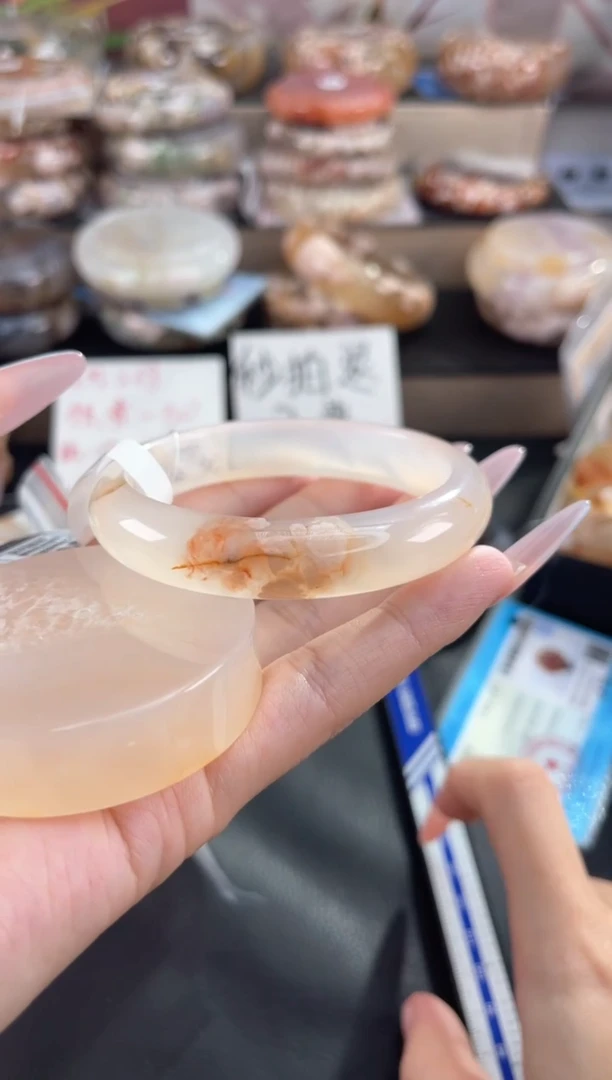 未镶嵌手镯石英质玉天然樱花玛瑙手镯（镯心赠品不保证完美）56