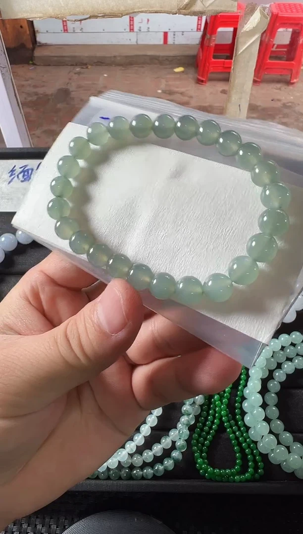 定制翡翠未镶嵌缅甸天然翡翠A货