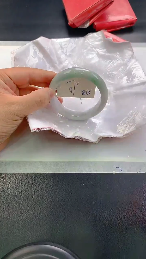 未镶嵌手镯翡翠88
