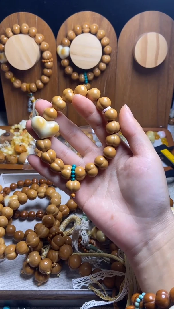 手串猴头核桃全品桃心爱心吊坠款手串