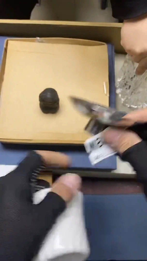 瓷片玖*W884默认微瑕，谨慎参拍