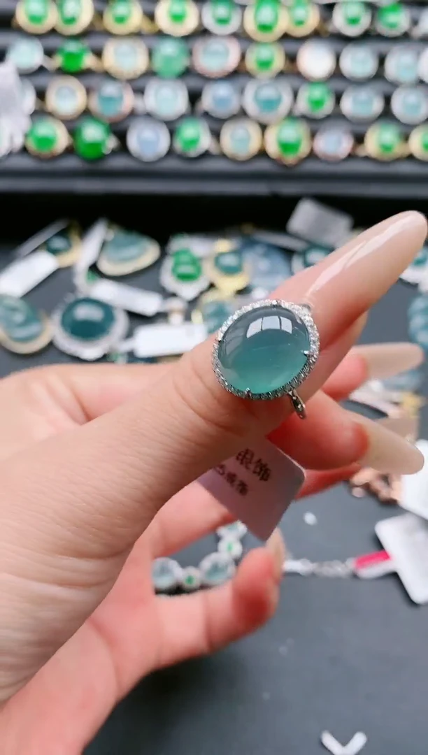 【闪购商品】翡翠戒指银S925镶嵌111111