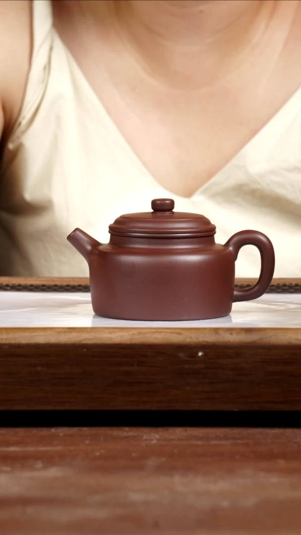 茶壶紫砂四号井紫泥德钟240CC