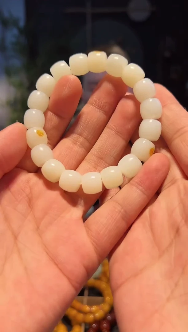 【闪购商品】和田玉手串未镶嵌12+