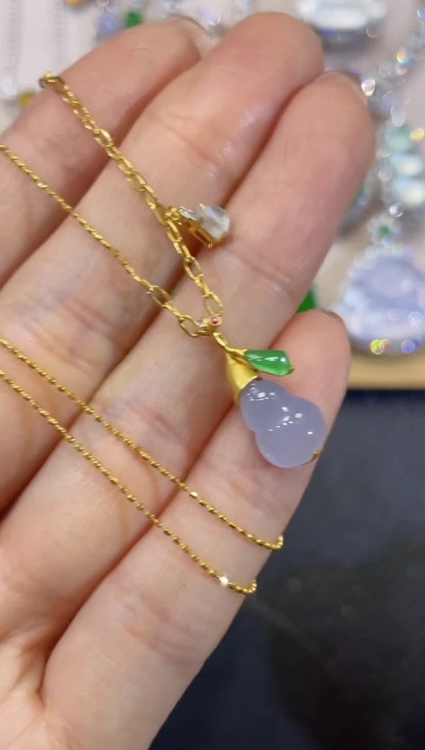 颈饰18K金镶嵌翡翠团购3