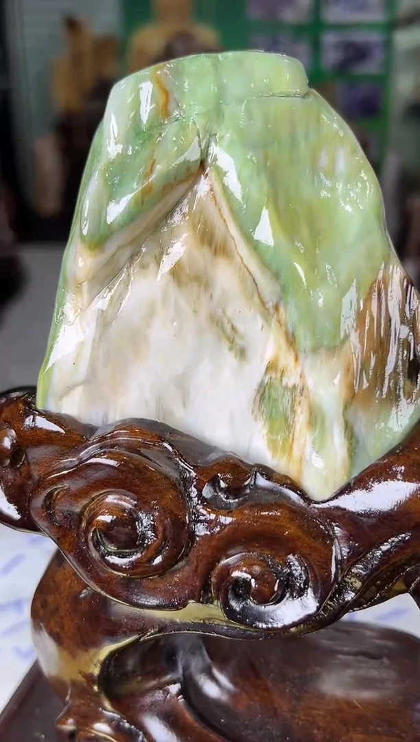 缅甸天然树化玉摆件