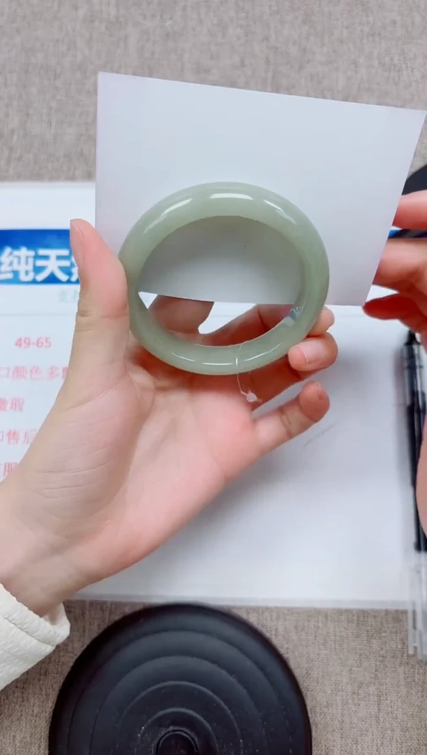 未镶嵌手镯石英质玉D2-56.57