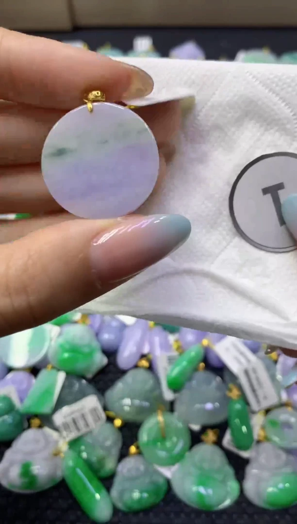 颈饰未镶嵌翡翠天然缅甸翡翠A货