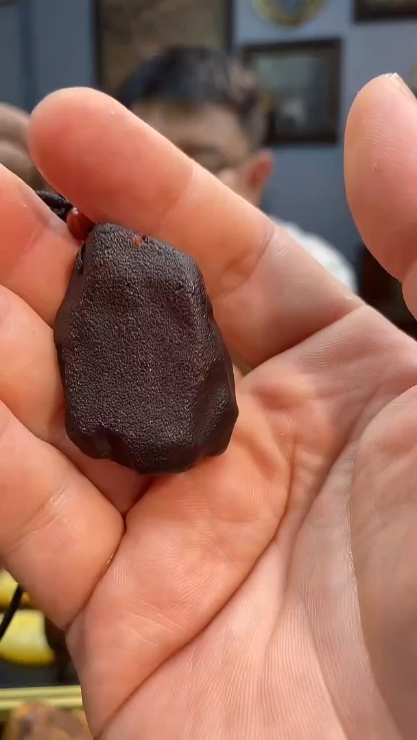 琥珀颈饰未镶嵌吊坠