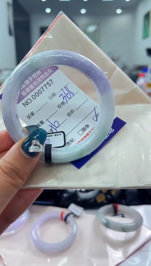 翡翠手镯未镶嵌天然缅甸A货翡翠