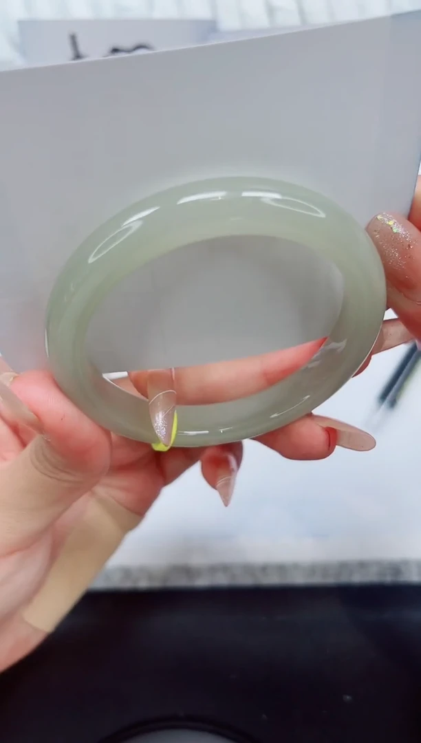 石英质玉手镯未镶嵌D245-58.5