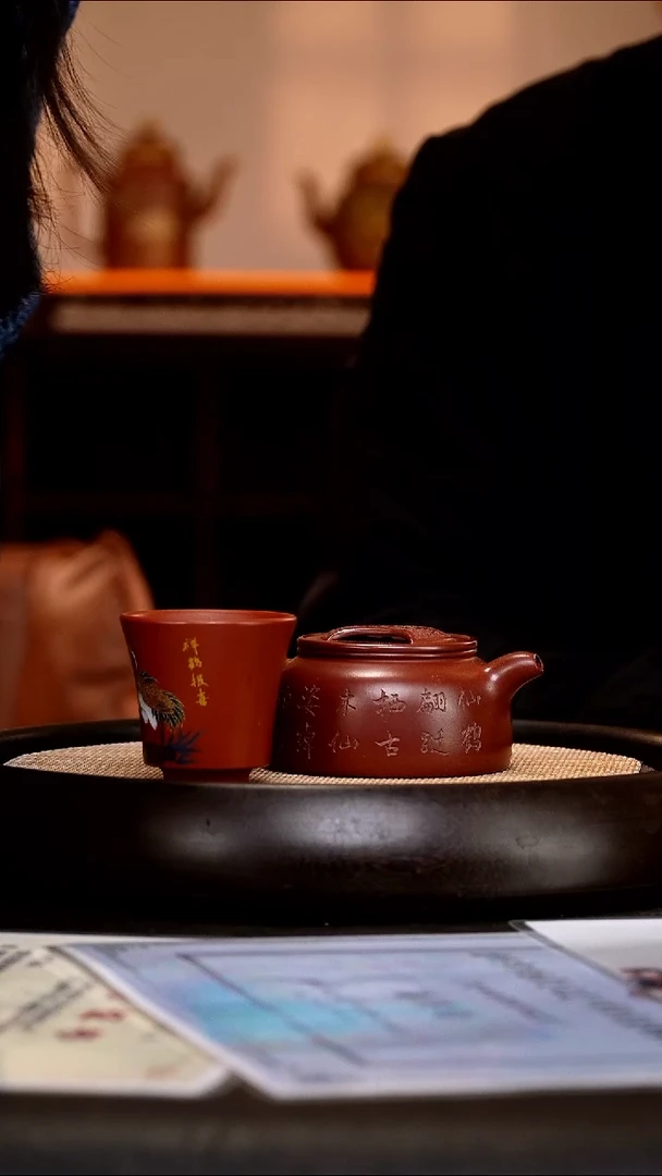 茶壶紫砂PHJ26 牛盖莲子    龙血砂  160cc