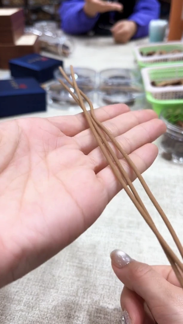 【闪购商品】芽庄白棋楠手工香一份