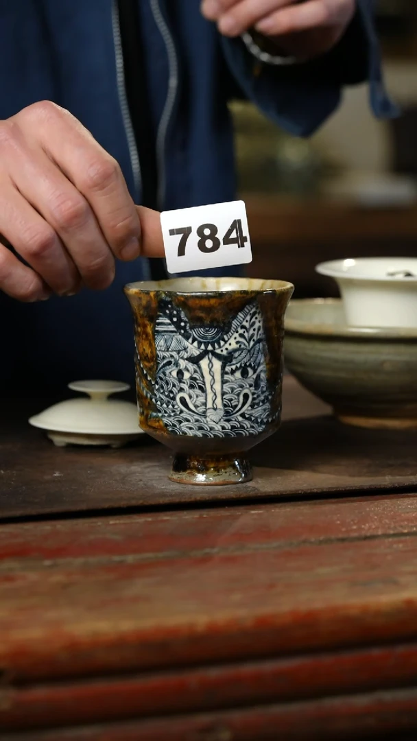 瓷片糖*亮标题标题标题标题