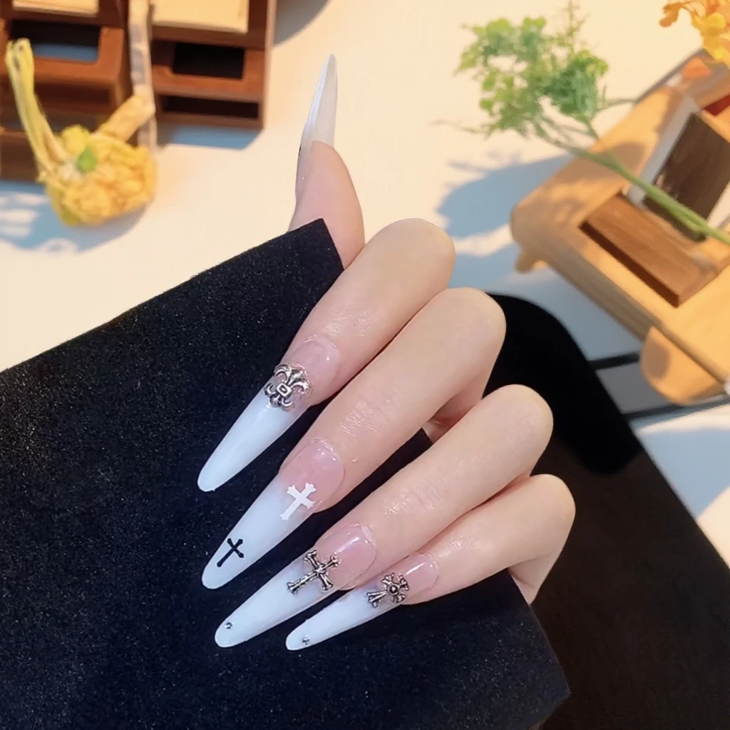 克罗心十字架纯手工穿戴甲显白修饰手型高级版仙女温柔轻奢气质款