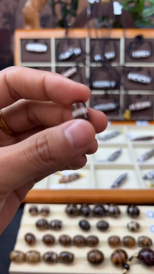 未镶嵌颈饰玛瑙/玉髓（覆膜）5.(微瑕随机发）