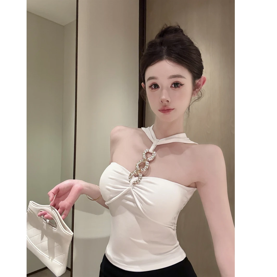 纯欲辣妹金属圆圈吊挂款无袖修身抹胸吊带上衣百搭黑色短裤