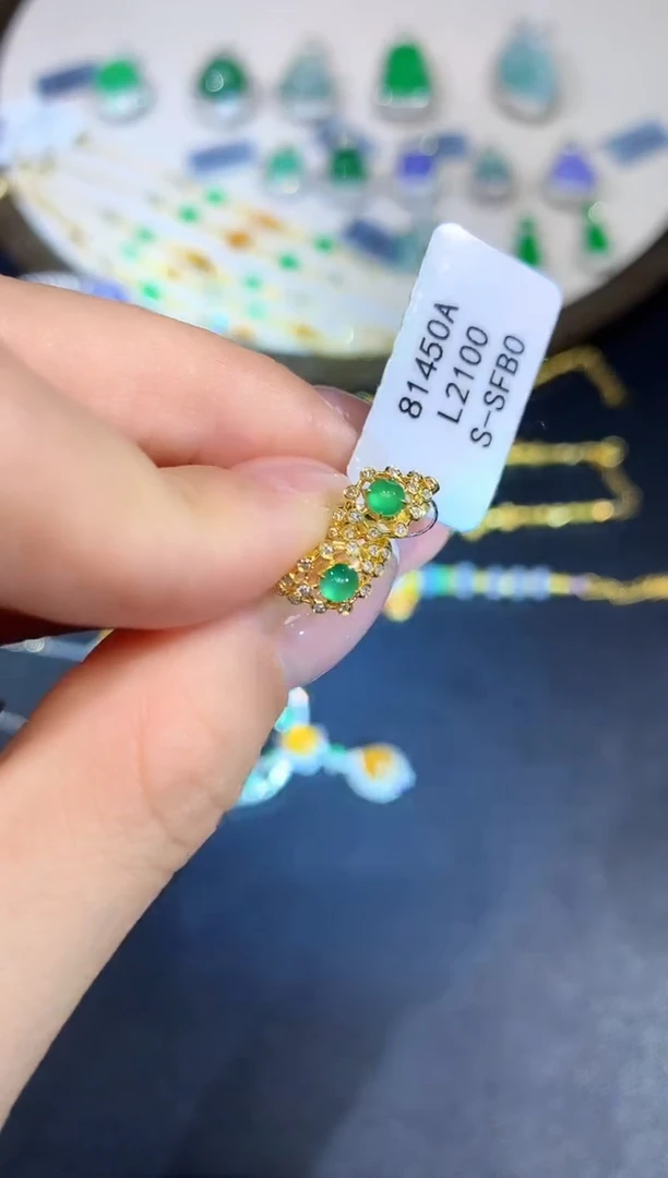 翡翠18K金镶嵌耳饰L2100多样性发其一
